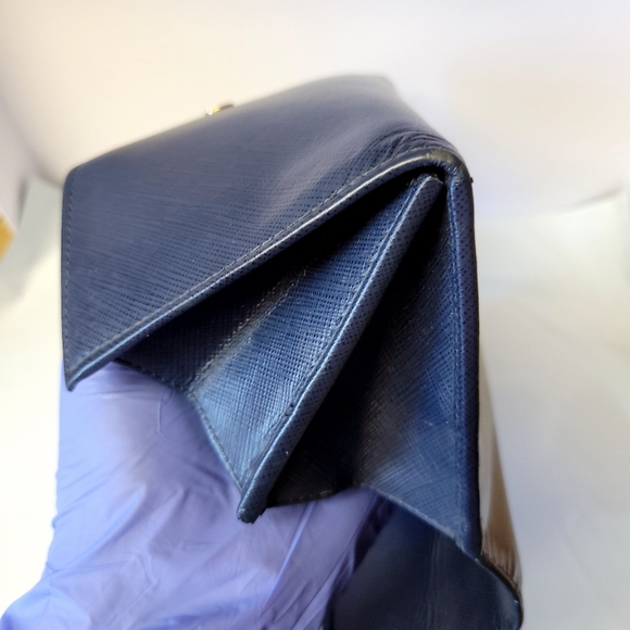 Salvatore Ferragamo Gancini Leather Flap Wallet - Picture 10 of 10